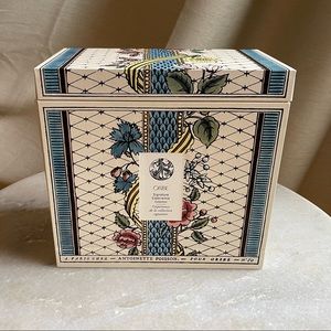 COPY - BRAND NEW Oribe Signature Experience Collection